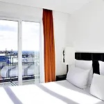 Hotel Le Noir Paris