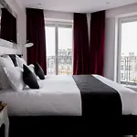 Le Noir Hotel 4*