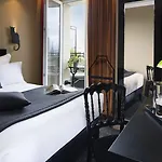 Le Noir Hotel