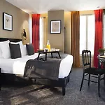 Le Noir Hotel 4*