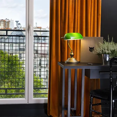 Le Noir 4* Parigi